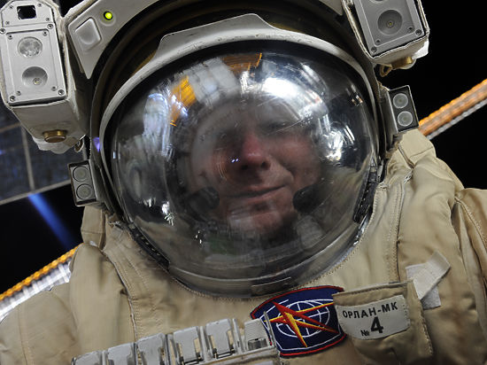 В эксклюзивном интервью «МК» космонавт-рекордсмен рассказал о любви к невесомости, работе с американцами и звонке Софи Лорен