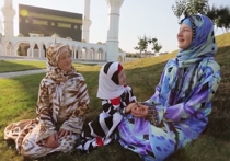 Дочери Кадырова сняли клип на песню об исламе