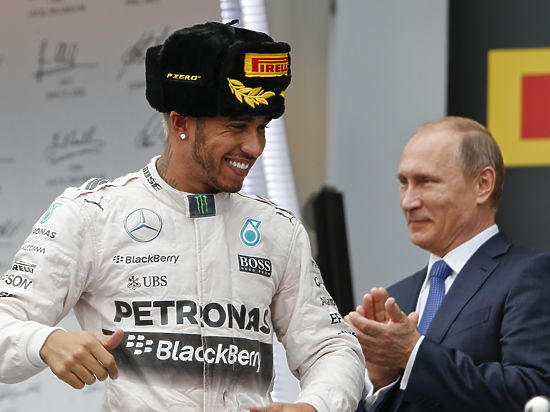 Формула-1 в Сочи: горячие финны сцепились на глазах Путина
