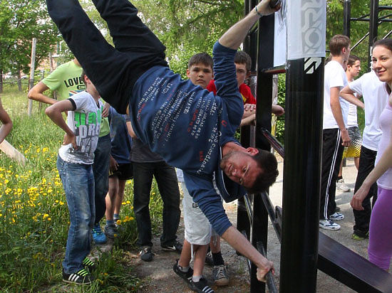 Теперь горожанам не составит труда отыскать футбольное поле или лыжную трассу