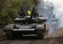 Отвод украинских танков под Мариуполем начался без наблюдателей ОБСЕ