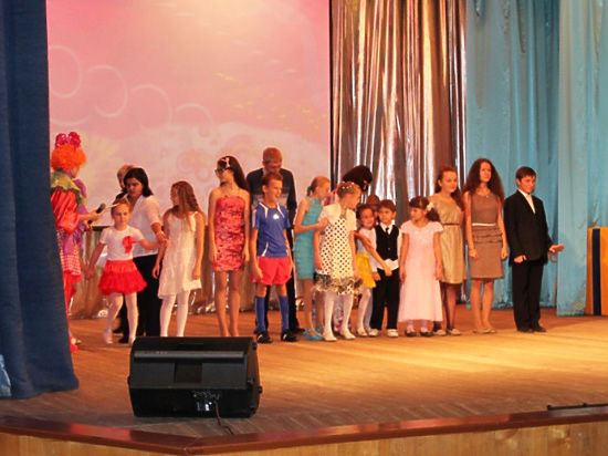 В Дзержинском районе прошел фестиваль творчества детей с ограниченными возможностями здоровья