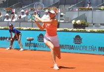 Шарапова обыграла Пеннетту и вышла в полуфинал итогового турнира WTA