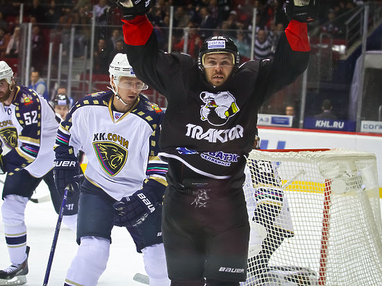 В сумасшедшем по накалу домашнем матче челябинские хоккеисты одержали победу над ХК «Сочи» - 5:3.