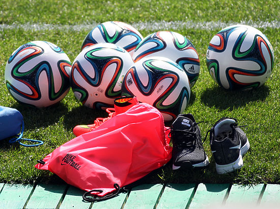 «Рисковать безопасностью футболистов и болельщиков нельзя», - заявили в Ассоциации футбола Бельгии