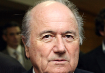 ФИФА отклонила апелляции Йозефа Блаттера и Мишеля Платини. Оба чиновника продолжат отбывать отстранение от футбольной деятельности