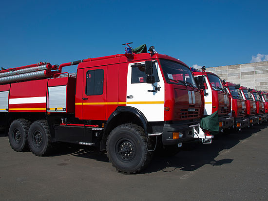 К сборке пожарных машин с установкой распыления воды «НефАЗ» приступил в октябре прошлого года 