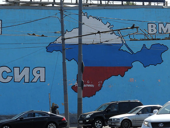 Вернувшись на родину, Крым молниеносно заразился всеми российскими вирусами