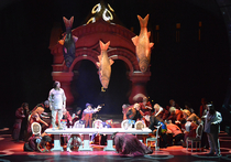 Первая премьера «Геликон-оперы» в преображенном историческом здании — само по себе событие