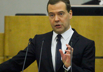 Премьер-министр РФ Дмитрий Медведев заявил, что атака турецких ВВС на российский Су-24 была актом агрессии, который Российская Федерация не оставит без последствий