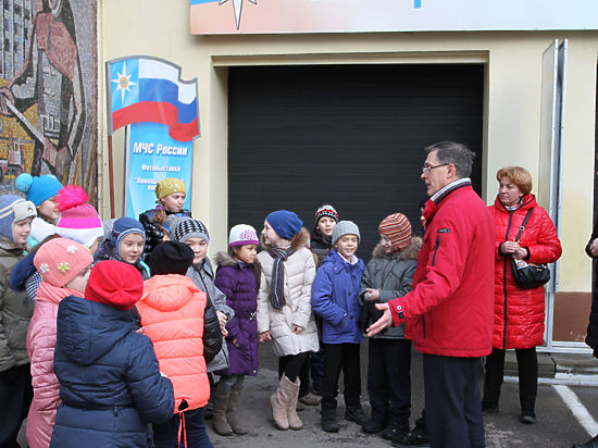 На днях в Главном управлении МЧС России по городу Москве состоялась очередная встреча с подрастающим поколением москвичей