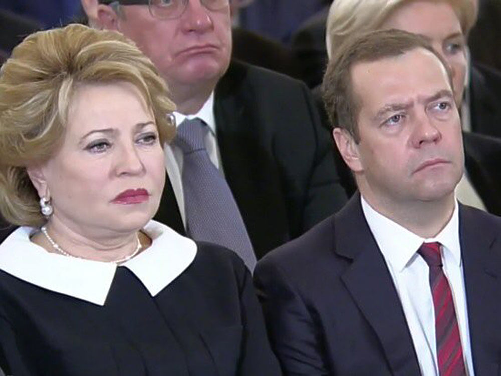  Лица политиков на послании Путина Федеральному Собранию выразили яркие эмоции