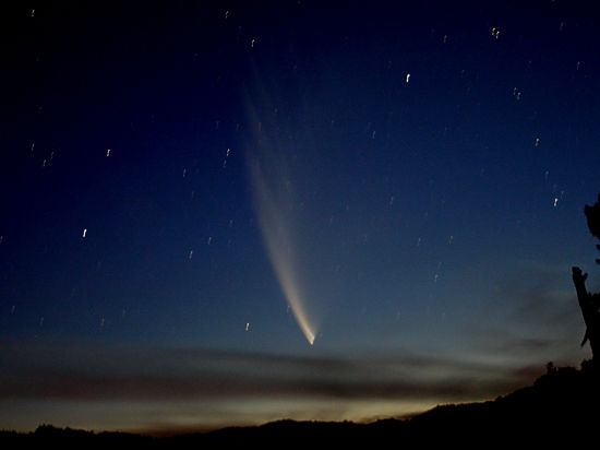 Двухвостую комету Каталина смогут наблюдать москвичи с 8 декабря при помощи простого бинокля. 