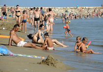 Российские курорты должна начать работать по системе «всё включено» (all inclusive), чтобы заменить россиянам пляжи Турции и Египта