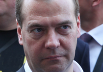 Дмитрий Медведев первый раз встретился с лидерами Объединенного народного фронта (ОНФ), который всегда считался пропрезидентской структурой, имеющей право к тому же критиковать правительство