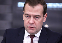 Глава российского правительства Дмитрий Медведев рассказал о перспективах повышения пенсионного возраста в РФ
