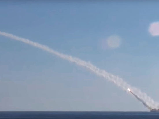 РФ впервые применила тактику ракетных ударов с подводных лодок из акватории Средиземного моря