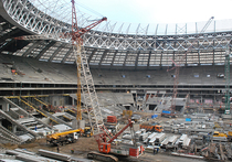 Свое 60-летие главная спортивная арена страны, построенная как стадион имени Ленина, а новому поколению известная как «Лужники», встретит в стадии реконструкции
