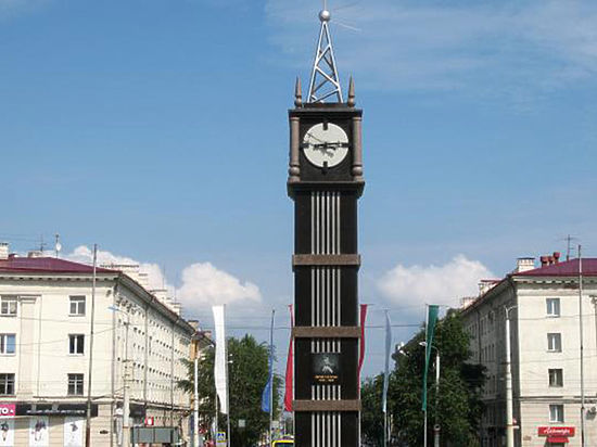 Стелу с часами на площади Гагарина в Петрозаводске снесут в течение двух месяцев
