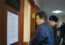  Сегодня в Черемушкинском суде избиралась мера пресечения для работников компании «МОС ОТИС» Алексея Титова и Алексея Гончаренко