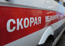 В Петербурге 24 декабря в 18:35 у дома номер 8 по проспекту Стачек 50-летняя женщина за рулем «Шкоды» выехала на тротуар и наехала на четырех пешеходов