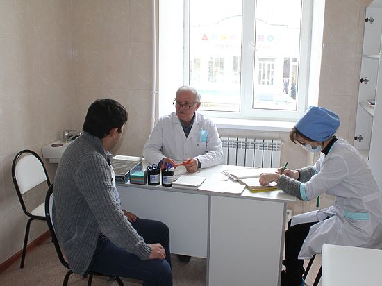 Какие факторы влияют на смертность и качество медицины в Дагестане?