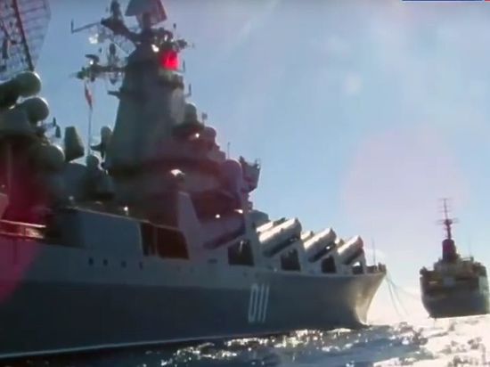 Российский гвардейский крейсер вышел в Средиземное море