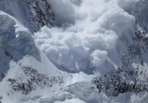 Сегодня во французских Альпах в департаменте Изер сошла лавина
