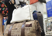 Сообщать о своем появлении на багажных лентах научатся чемоданы путешественников