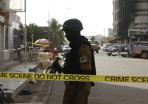 В результате нападения террористов на кафе и отель в столице Буркина-Фасо погибли 33 человека - граждане 18 стран, в том числе - Украины, Нидерландов, Швейцарии, США