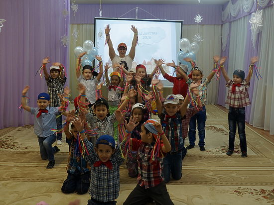 В посёлке Нижнесортымском прошёл фестиваль «Планета детства»