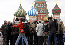 Российские гиды бьют тревогу: Минтруда предлагает разрешить иностранцам официально работать экскурсоводами на нашей родине