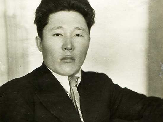 Жамсо Тумунов. Портрет писателя, фронтовика на фоне эпохи 