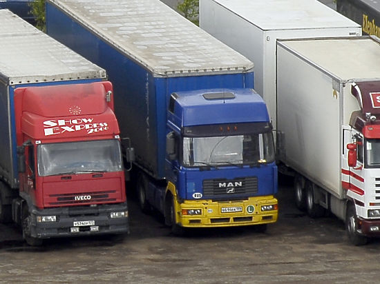 Ранее РФ задержала 152 украинских грузовика
