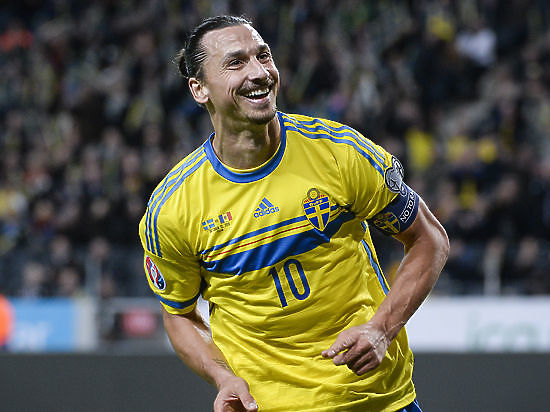 Решающий гол забил Эдинсон Кавани