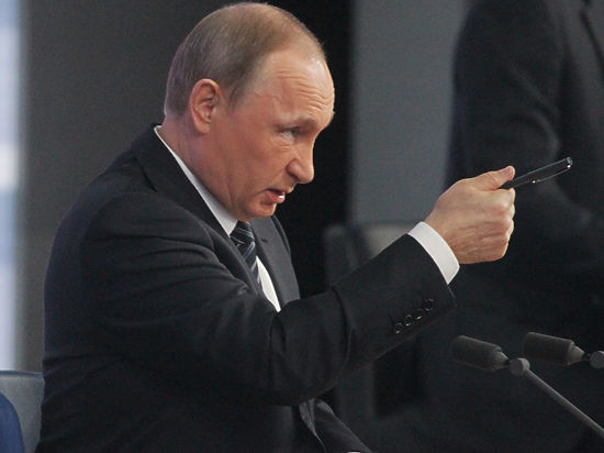 Экономика в кризисе, а рейтинг Путина — нет. Как такое может быть?