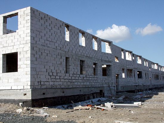 Возможно ли вообще расселение всех жильцов аварийных домов