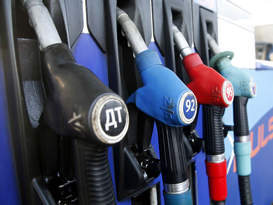 Акцизы на топливо повысят с 1 апреля