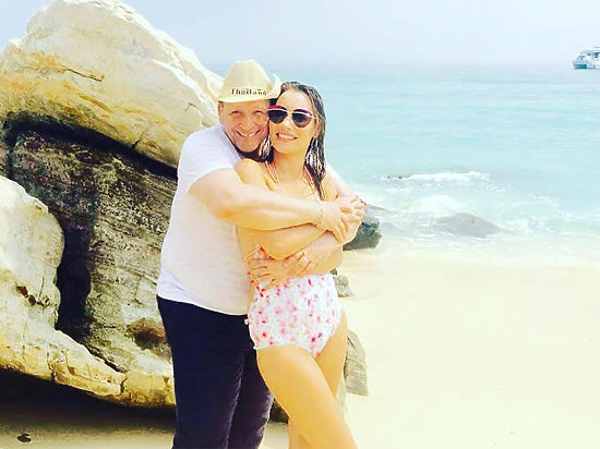 Основатель и руководитель «Ералаша» 66-летний Борис Грачевский отдохнул вместе 31-летней Екатериной Белоцерковской в Таиланде. По слухам, пара провела медовый месяц.