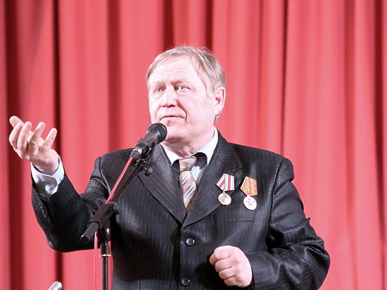 26 февраля в Смоленской областной филармонии состоялся вечер, посвященный 60-летию поэта, критика-эссеиста, публициста и настоящего патриота