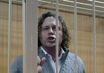 Олигарх Сергей Полонский, обвиняемый в мошенничестве, был удален из зала суда в связи с тем, что проявил неуважение к председательствующему, передает корреспондент «МК» из зала суда