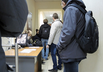 Усложнить порядок въезда в Россию для иностранцев предложил Минздрав