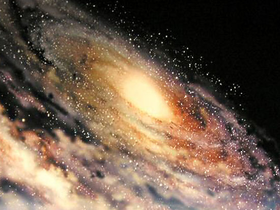 Каждые 70 лет она становится в 100 раз более тусклой