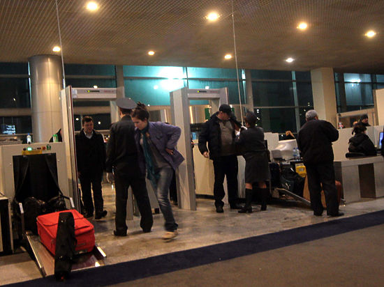 В московских аэропортах приняты беспрецедентные меры безопасности