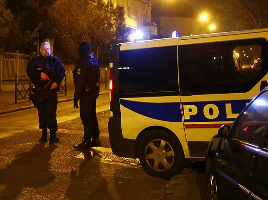 Спецоперация во Франции продолжается
