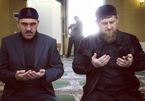 В понедельник на своей пресс-конференции глава Ингушетии Юнус-Бек Евкуров заявил, что примирился с лидером Чечни Рамзаном Кадыровым