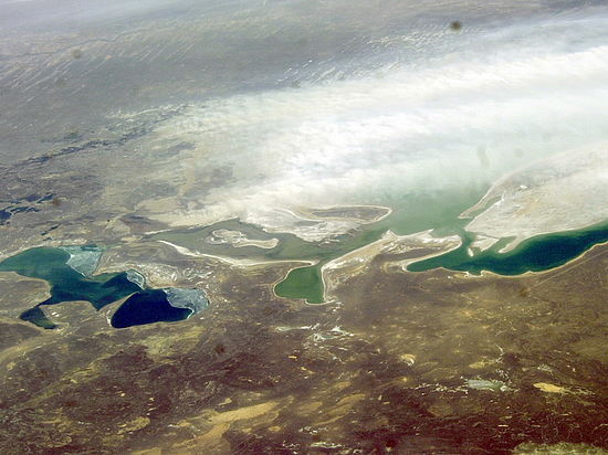 Казахстан все еще пытается спасти Аральское море