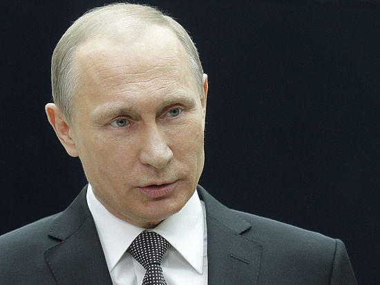 Президент России в четырнадцатый раз ответил на вопросы россиян в прямом эфире