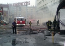Один человек погиб в понедельник при пожаре в магазине фейерверков «Салют» на Звенигородском шоссе