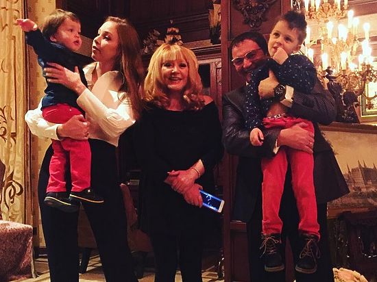Супруга Дмитрия Диброва Полина: «Алла Борисовна просто нереальная женщина, а Максим заботливый отец и муж»